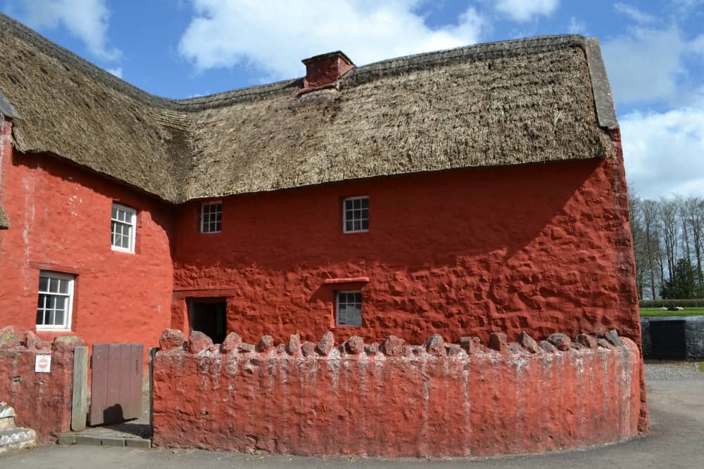 Une ferme reconstruite à St Fagans - 5 attractions familiales de Cardiff à ne pas manquer