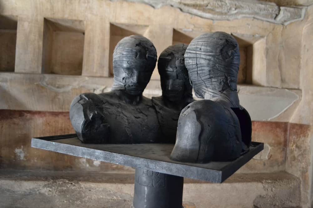Three busts at Pompeii - How not to see Pompeii with kids