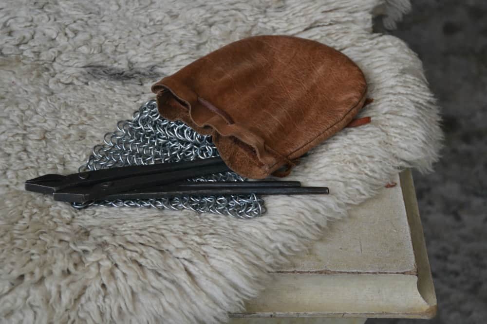 Chain mail tools - visiting he Roman Baths with toddlers