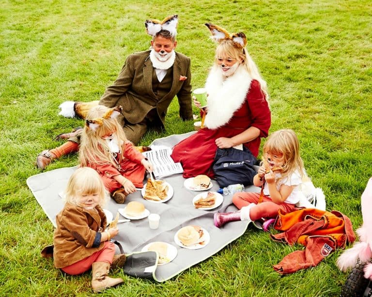 Foodie experiences at Just So Festival: Family Fox picnic credit TenEight