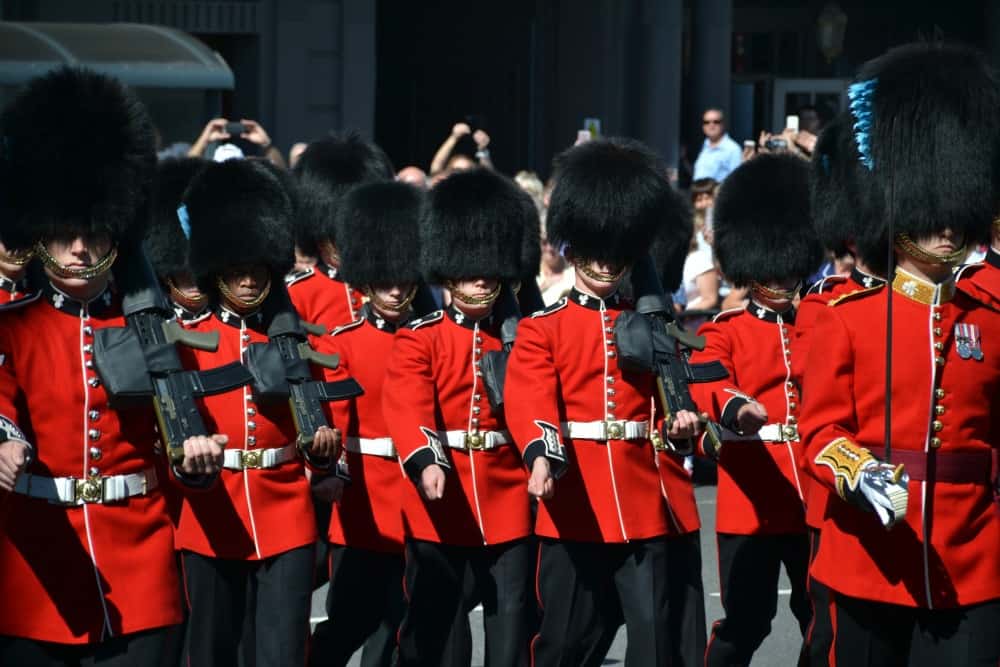 Guardsmen outside Windsor Castle - 5 free things to do in Windsor with kids