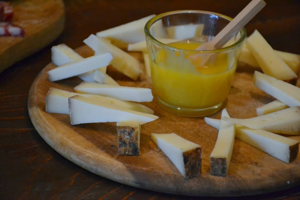Cheese and honey - A luxury villa holiday in Tuscany with Bookings For You