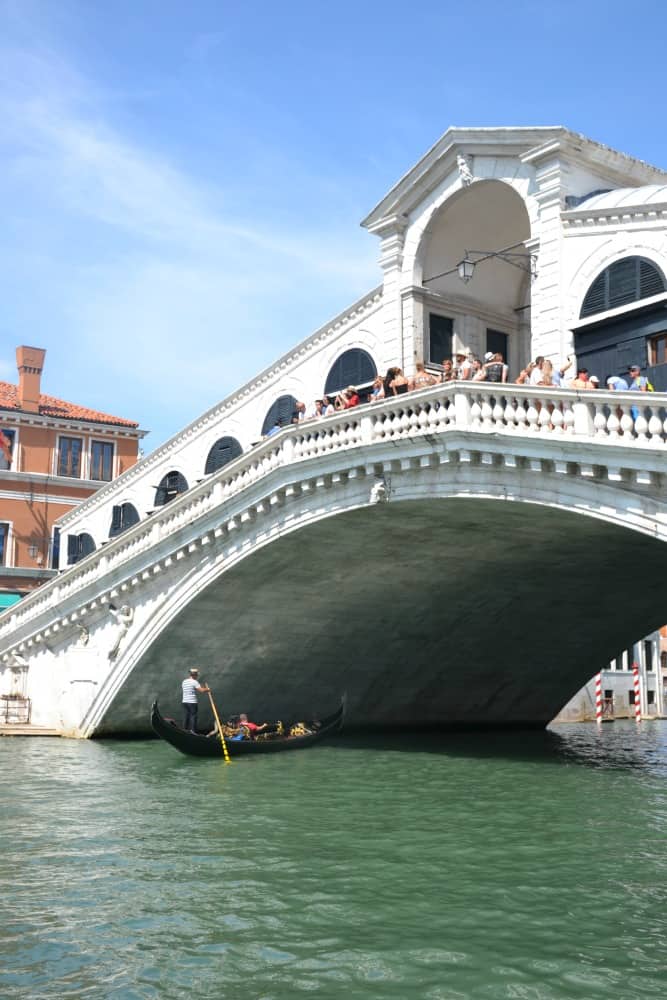 Rialto Bridge Venice - Lake Garda to Venice with kids
