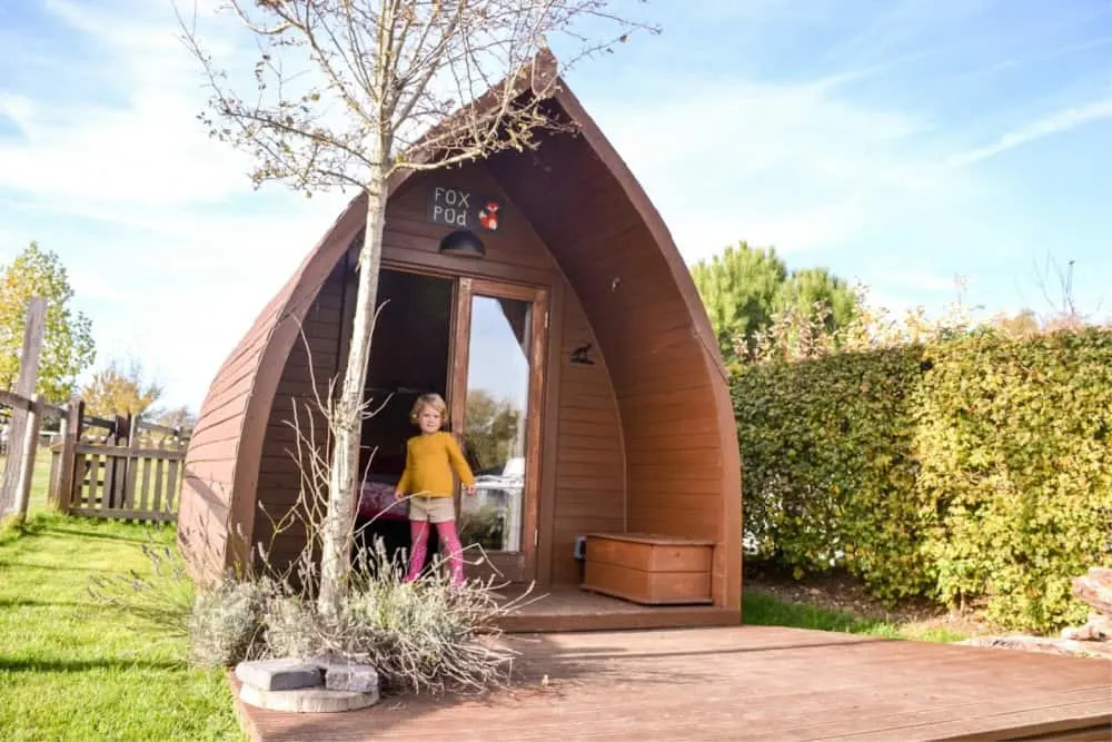 Fox Pod at Stonehenge glamping - Salisbury with kids - a short break in October half term