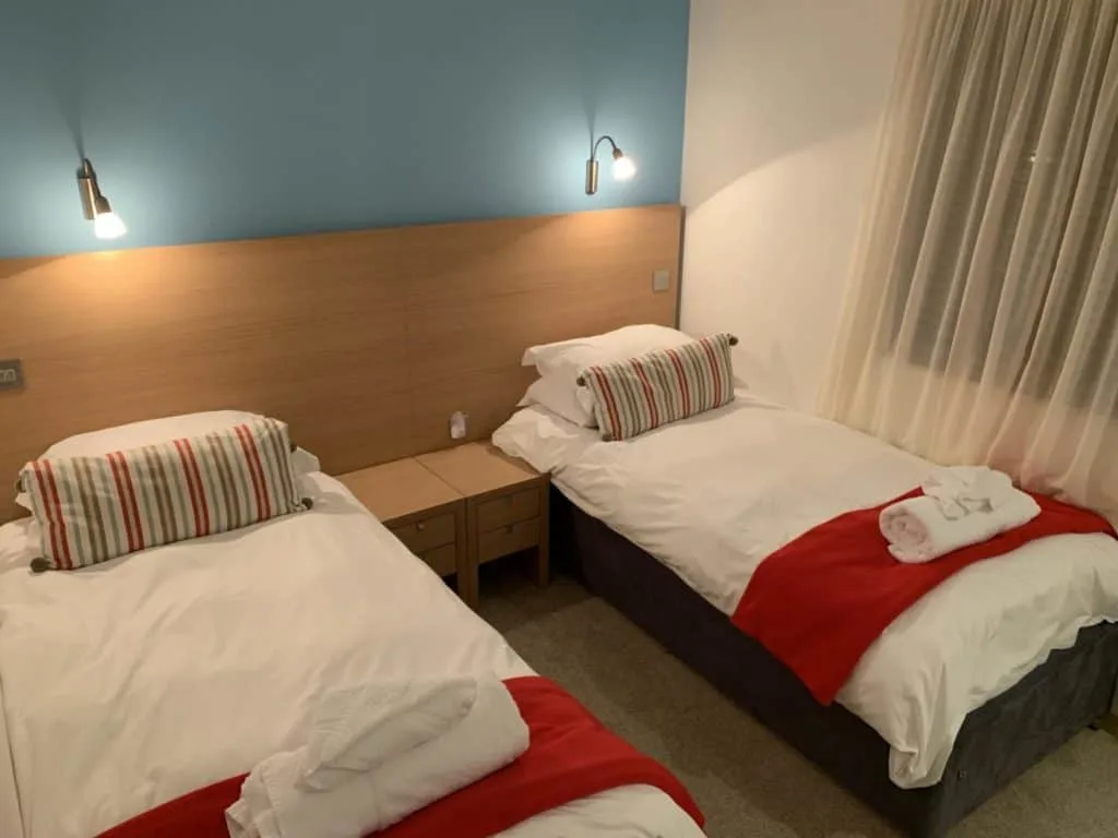 Twin bedroom in Haven cottage - The Valley Cornwall Review, luxury cottages in Cornwall