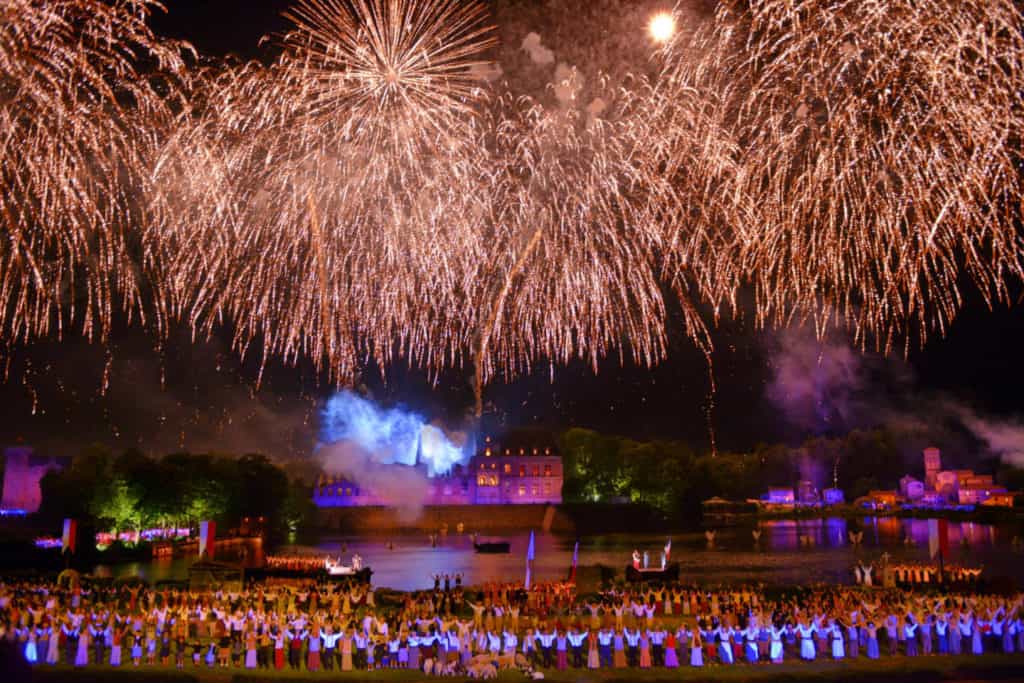 La Cinéscénie finale fireworks at Puy du Fou