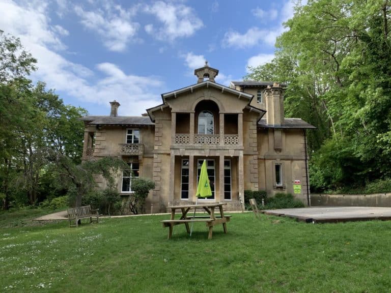 YHA Bath youth hostel - family-friendly cheap accommodation in Bath