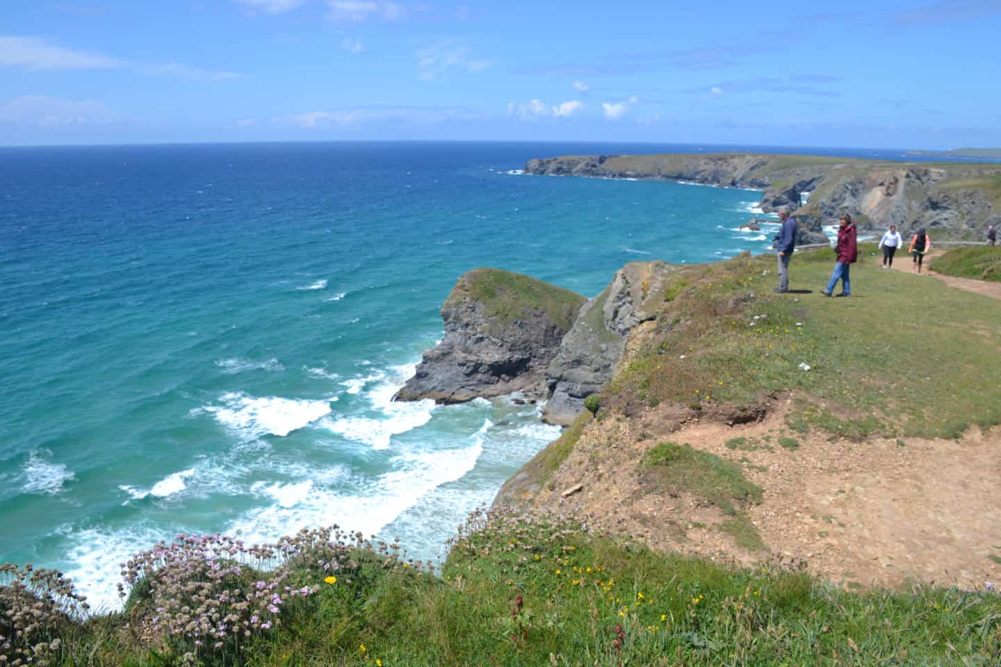 Bedruthan Steps with kids - how easy is it? - Tin Box Traveller