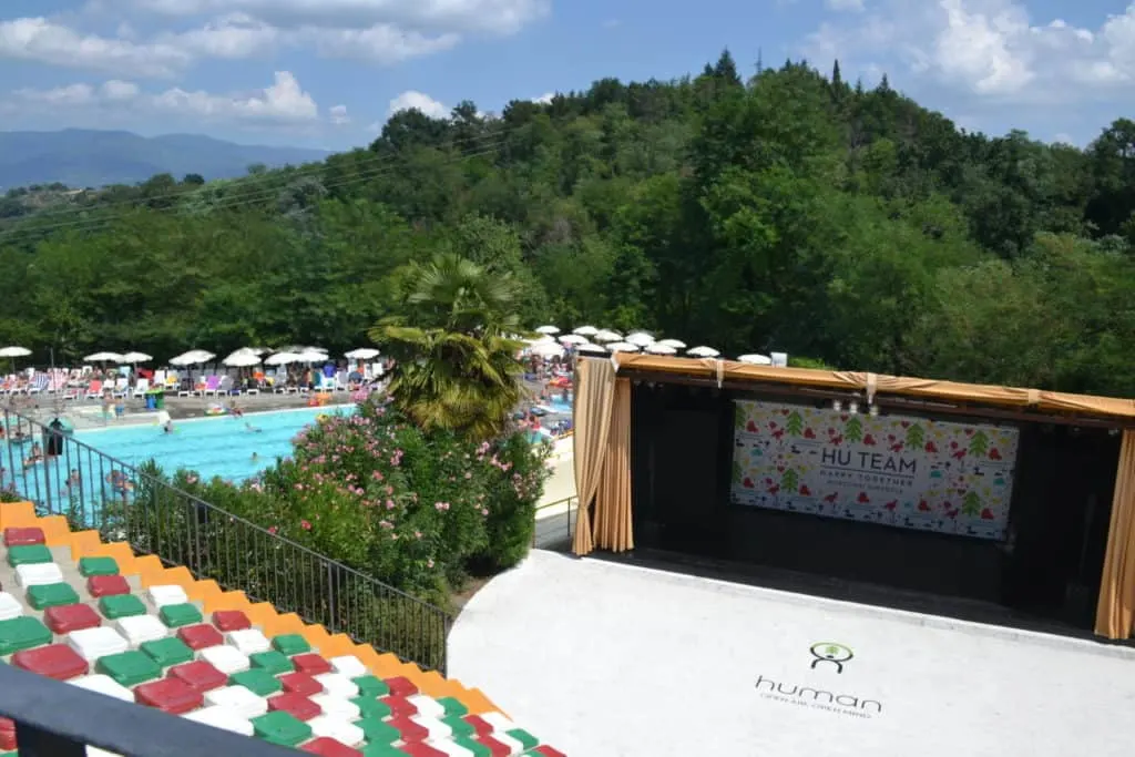 Norcenni Girasole Club animation amphitheatre