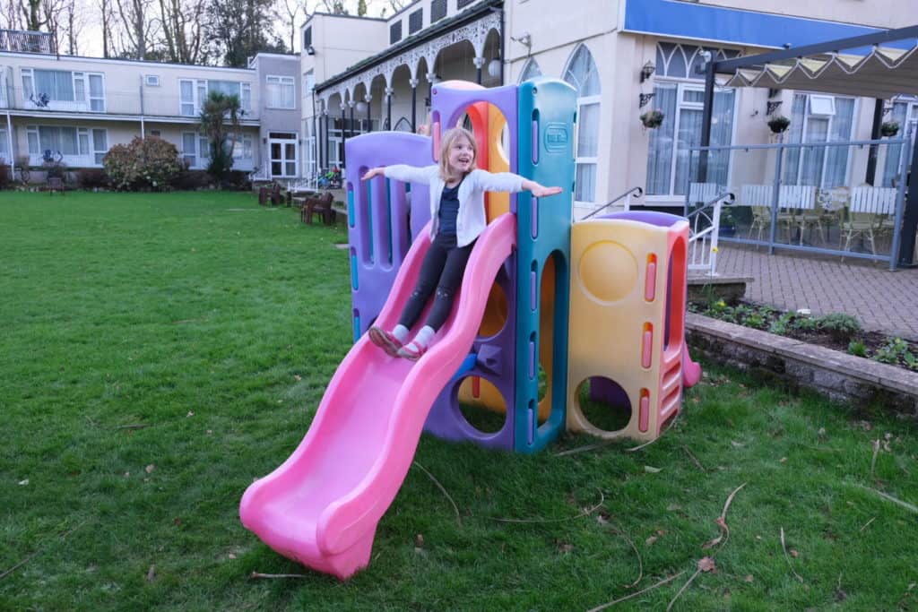 Tot on slide