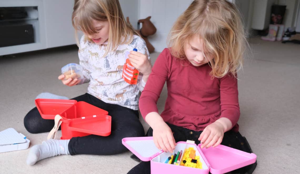 travel toy box