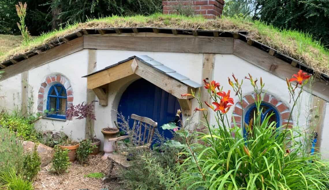 Hobbit style house in Tibbohton Village