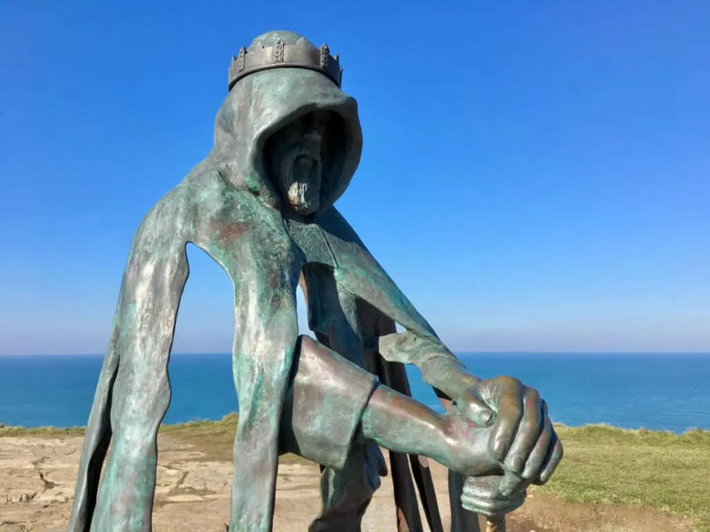Sculpture of King Arthur on the site of Tintagel Castle